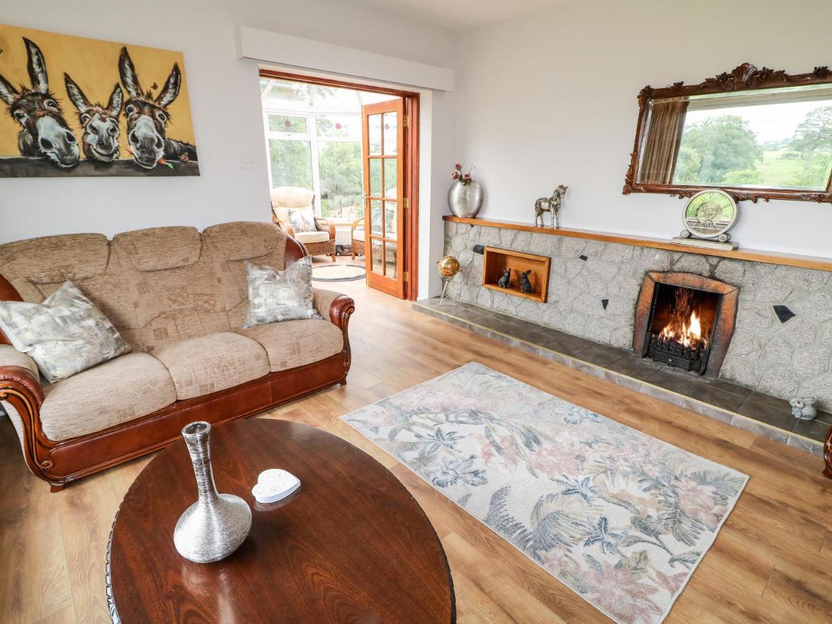 Glebe Farm Cottage نيوري المظهر الخارجي الصورة